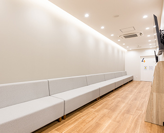 有料ファストパス予約を導入待ち時間を大幅に短縮が可能